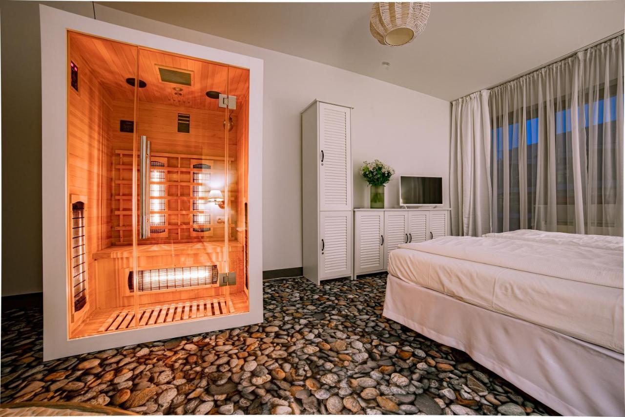 Apartament Rodzinny Beach Sauna&Jacuzzi Arka Medical Spa Kolobrzeg Ngoại thất bức ảnh